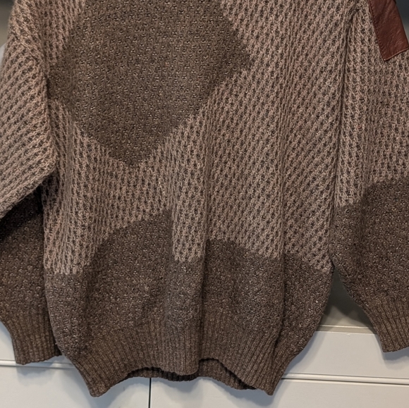 Patrick Assaraf Men's XL wool and leather brown sweater with zip on arm - Picture 3 of 12